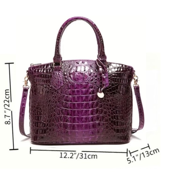 Handbags, Satchel Purse, Crocodile Embossed - Picture 2 of 2